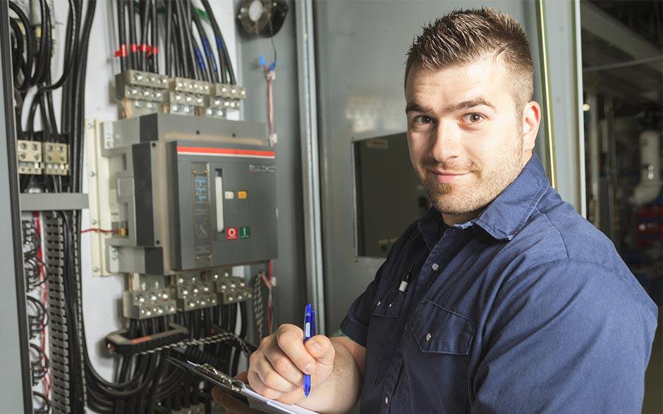 activité électricien Écouen